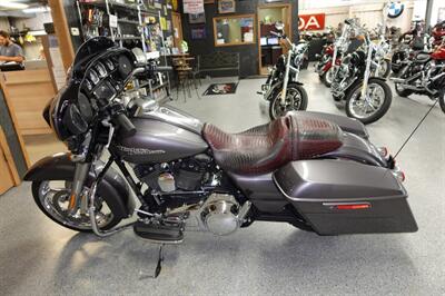 2015 Harley-Davidson Street Glide Special   - Photo 5 - Kingman, KS 67068