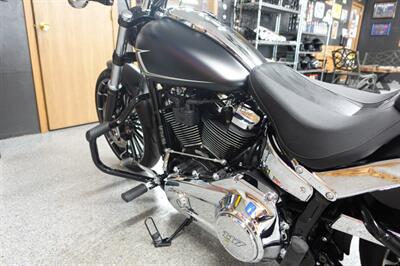 2023 Harley-Davidson Breakout - Photo 30 - Kingman, KS 67068
