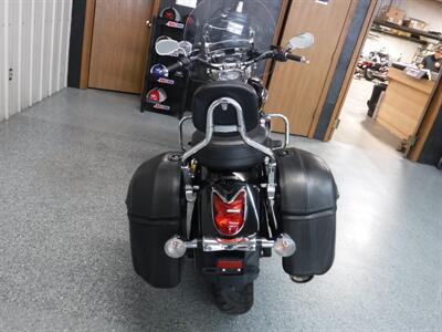 2011 Yamaha V Star 950 Tour   - Photo 12 - Kingman, KS 67068
