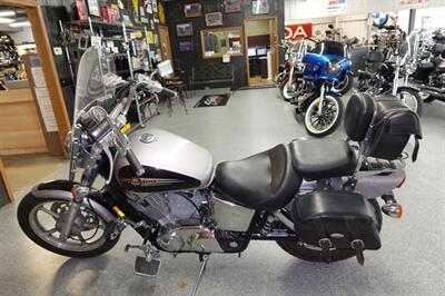 1999 Honda Shadow 1100 Spirit   - Photo 6 - Kingman, KS 67068