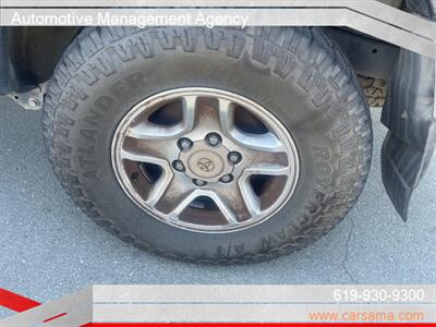 2000 Toyota 4Runner SR5   - Photo 6 - San Diego, CA 91942