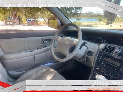 2000 Toyota Avalon XLS   - Photo 6 - San Diego, CA 91942