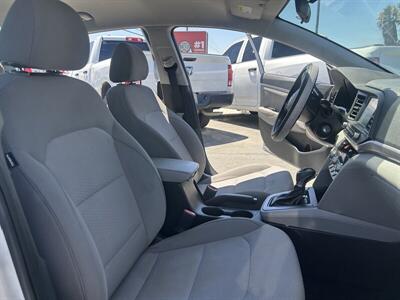 2020 Hyundai ELANTRA SEL   - Photo 41 - Riverside, CA 92508