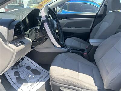 2020 Hyundai ELANTRA SEL   - Photo 32 - Riverside, CA 92508