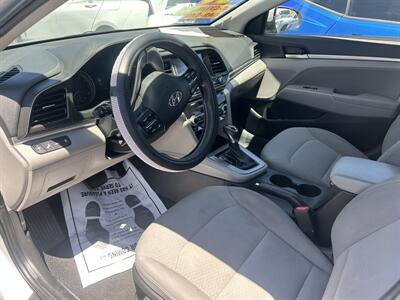 2020 Hyundai ELANTRA SEL   - Photo 14 - Riverside, CA 92508