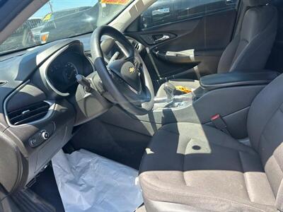 2023 Chevrolet Malibu LT   - Photo 37 - Riverside, CA 92508