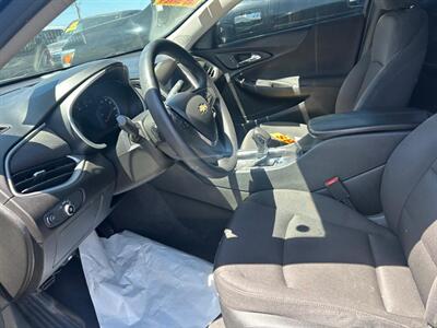 2023 Chevrolet Malibu LT   - Photo 18 - Riverside, CA 92508