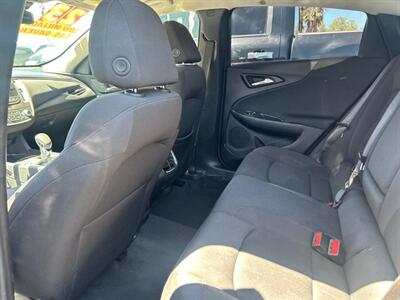 2023 Chevrolet Malibu LT   - Photo 12 - Riverside, CA 92508