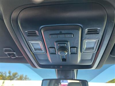 2022 Chevrolet Suburban Premier   - Photo 29 - Riverside, CA 92508