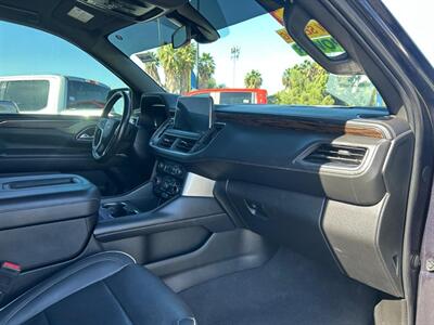 2022 Chevrolet Suburban Premier   - Photo 18 - Riverside, CA 92508