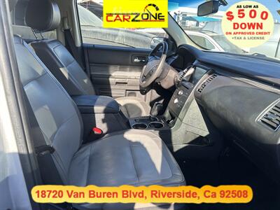 2019 Ford Flex SEL   - Photo 18 - Riverside, CA 92508