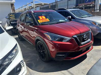 2020 Nissan Kicks SR   - Photo 2 - Riverside, CA 92508
