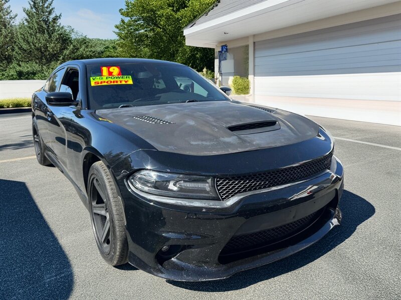 2019 Dodge Charger R/T's photo