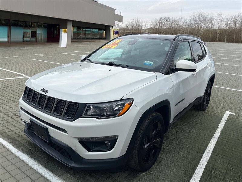 White Clear Coat 2019 Jeep Compass SUV / Crossover Front-Wheel Drive Automatic