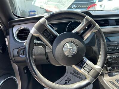 2014 Ford Mustang V6 Premium - Photo 9 - Riverside, CA 92508