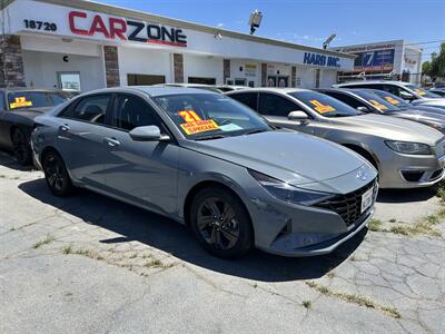 2021 Hyundai ELANTRA SEL   - Photo 5 - Riverside, CA 92508