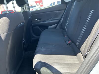 2021 Hyundai ELANTRA SEL   - Photo 16 - Riverside, CA 92508