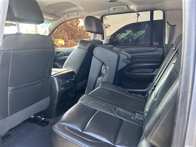 2019 Chevrolet Suburban LT   - Photo 17 - Riverside, CA 92508