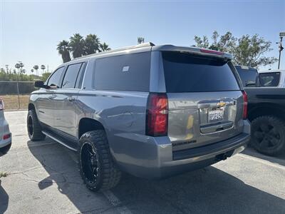 2019 Chevrolet Suburban LT   - Photo 9 - Riverside, CA 92508