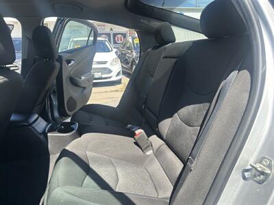 2018 Chevrolet Volt LT - Photo 93 - Riverside, CA 92508