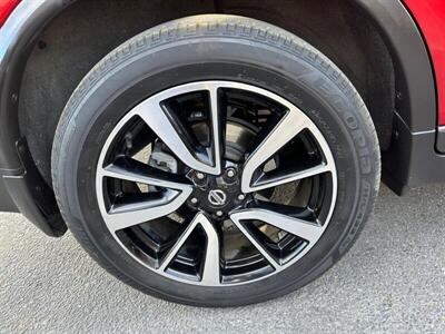 2019 Nissan Rogue SL   - Photo 61 - Riverside, CA 92508