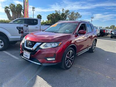 2019 Nissan Rogue SL   - Photo 3 - Riverside, CA 92508