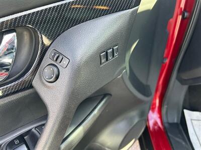2019 Nissan Rogue SL   - Photo 95 - Riverside, CA 92508