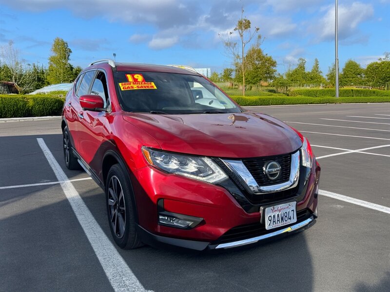 2019 Nissan Rogue SL  