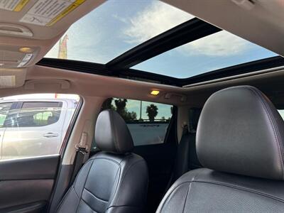 2019 Nissan Rogue SL   - Photo 10 - Riverside, CA 92508