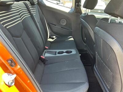 2017 Hyundai VELOSTER - Photo 16 - Riverside, CA 92508