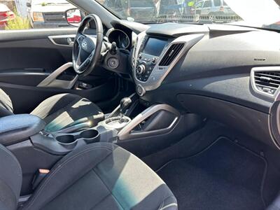2017 Hyundai VELOSTER - Photo 28 - Riverside, CA 92508