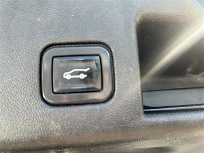 2020 Chevrolet Equinox LT - Photo 9 - Riverside, CA 92508