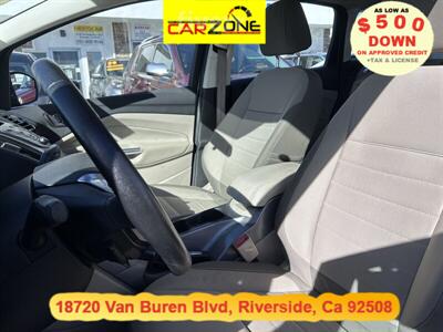 2015 Ford C-MAX Hybrid SE   - Photo 30 - Riverside, CA 92508