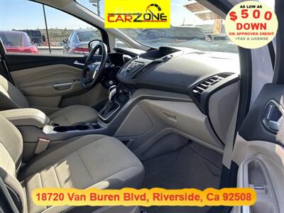 2015 Ford C-MAX Hybrid SE   - Photo 34 - Riverside, CA 92508