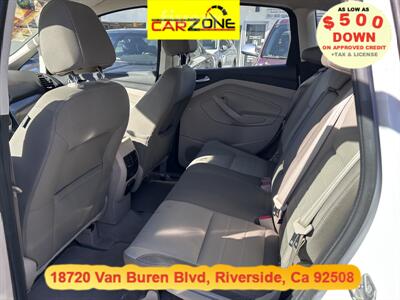 2015 Ford C-MAX Hybrid SE   - Photo 16 - Riverside, CA 92508