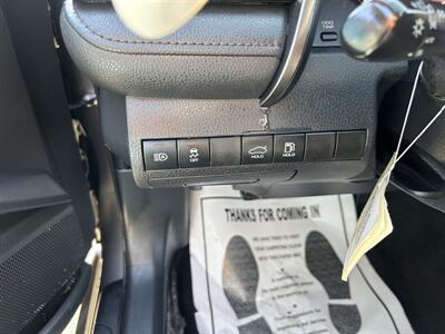 2020 Toyota Camry LE   - Photo 24 - Riverside, CA 92508