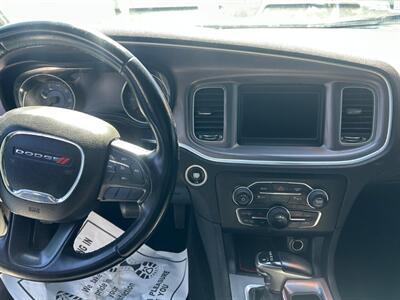 2019 Dodge Charger SXT   - Photo 12 - Riverside, CA 92508
