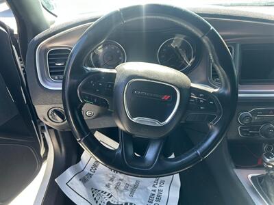 2019 Dodge Charger SXT   - Photo 13 - Riverside, CA 92508