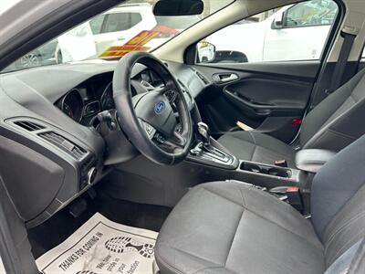 2016 Ford Focus SE   - Photo 22 - Riverside, CA 92508