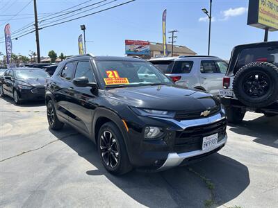2021 Chevrolet Trailblazer LT   - Photo 2 - Riverside, CA 92508