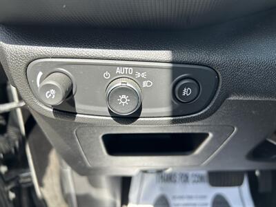 2021 Chevrolet Trailblazer LT   - Photo 19 - Riverside, CA 92508