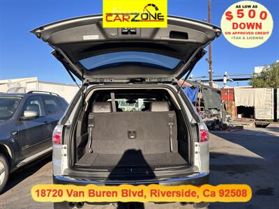 2009 GMC Acadia SLT-2   - Photo 9 - Riverside, CA 92508