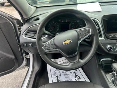 2022 Chevrolet Malibu LT - Photo 20 - Riverside, CA 92508