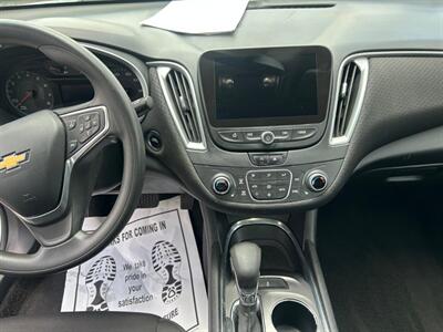 2022 Chevrolet Malibu LT - Photo 21 - Riverside, CA 92508
