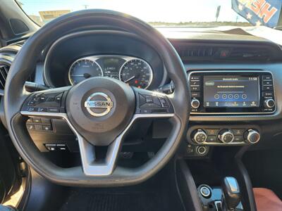 2020 Nissan Kicks S   - Photo 9 - Riverside, CA 92508