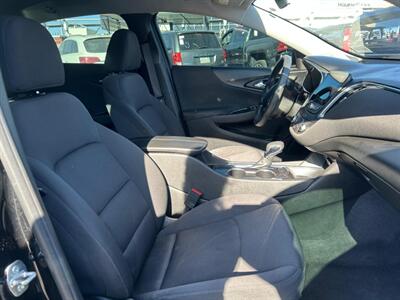 2021 Chevrolet Malibu LT   - Photo 23 - Riverside, CA 92508