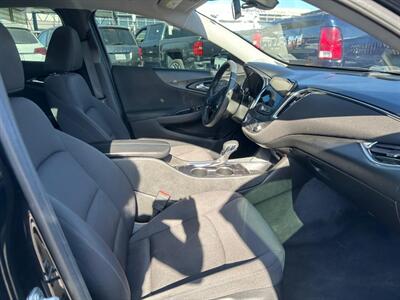 2021 Chevrolet Malibu LT   - Photo 22 - Riverside, CA 92508