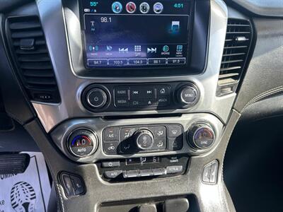 2020 Chevrolet Suburban LT   - Photo 19 - Riverside, CA 92508