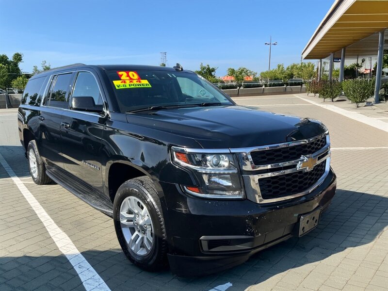 2020 Chevrolet Suburban LT  
