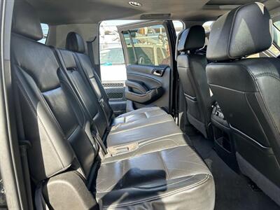 2020 Chevrolet Suburban LT   - Photo 10 - Riverside, CA 92508